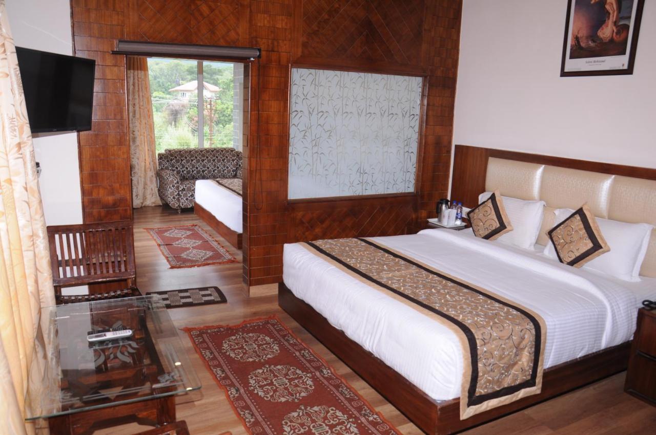 Hotel Dharamshala Paradise Exterior photo